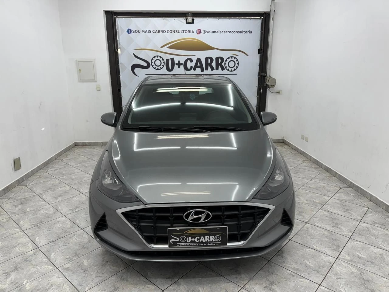 HYUNDAI HB20