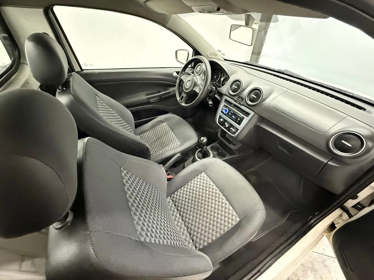 VOLKSWAGEN SAVEIRO