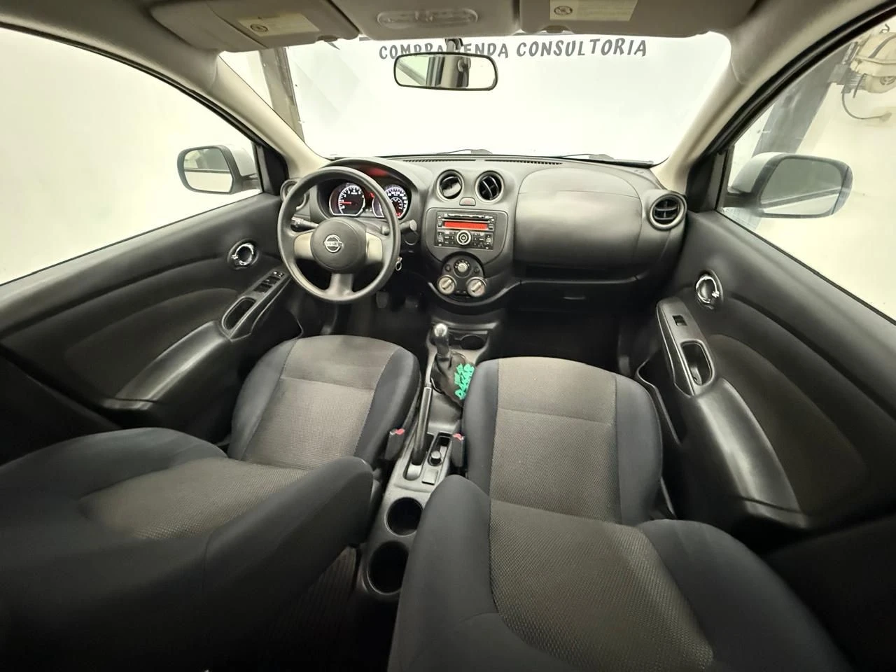 NISSAN VERSA