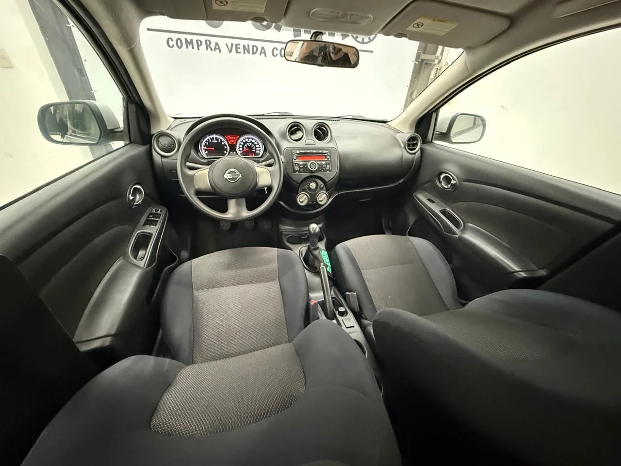 NISSAN VERSA