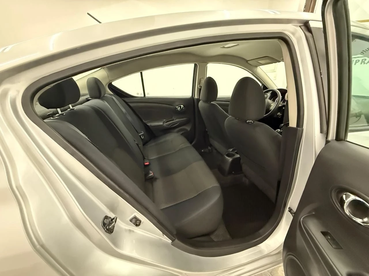 NISSAN VERSA