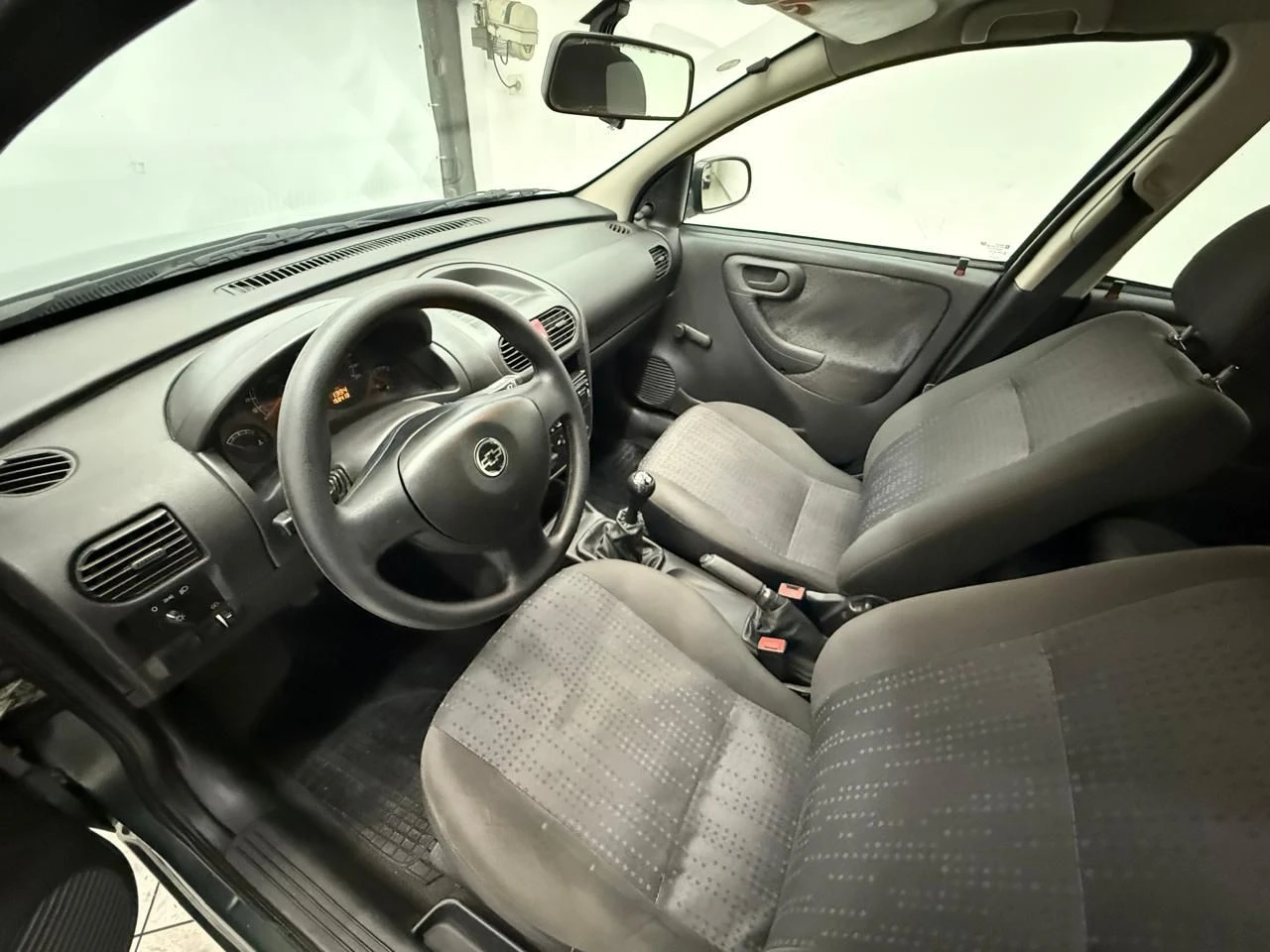 CHEVROLET CORSA