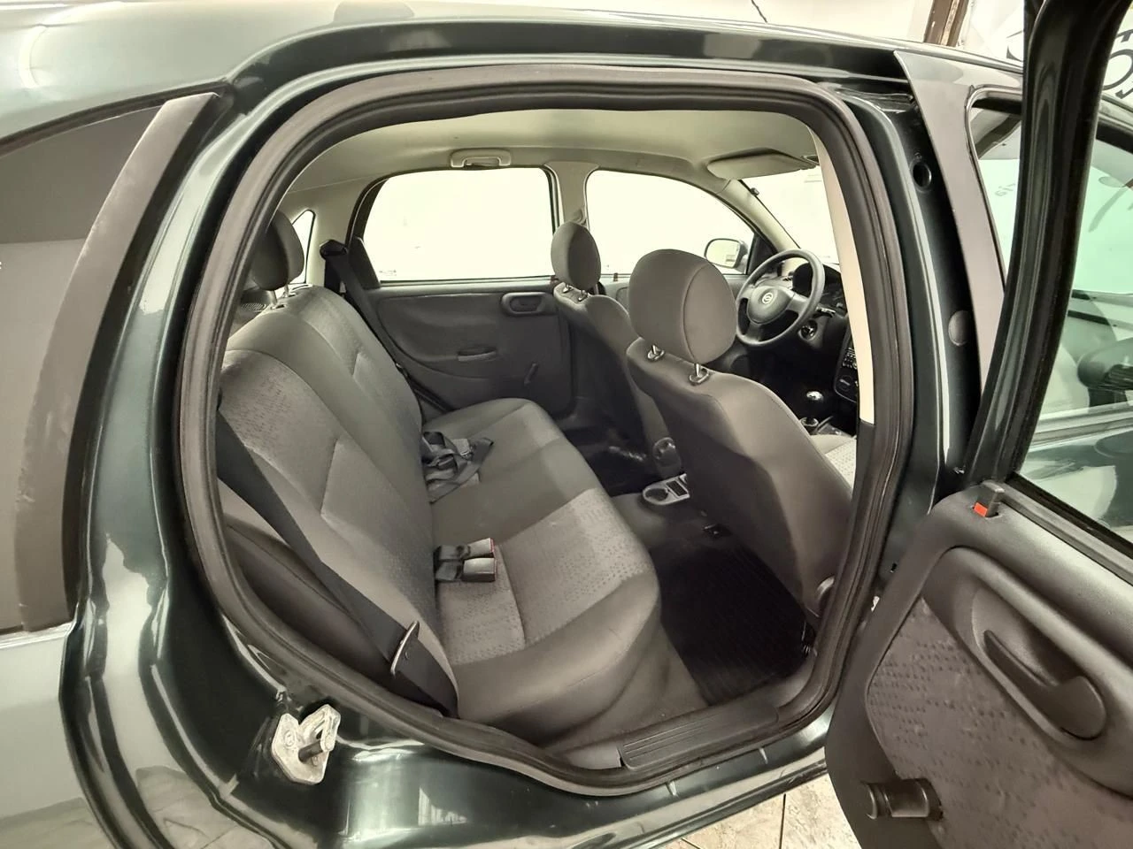 CHEVROLET CORSA