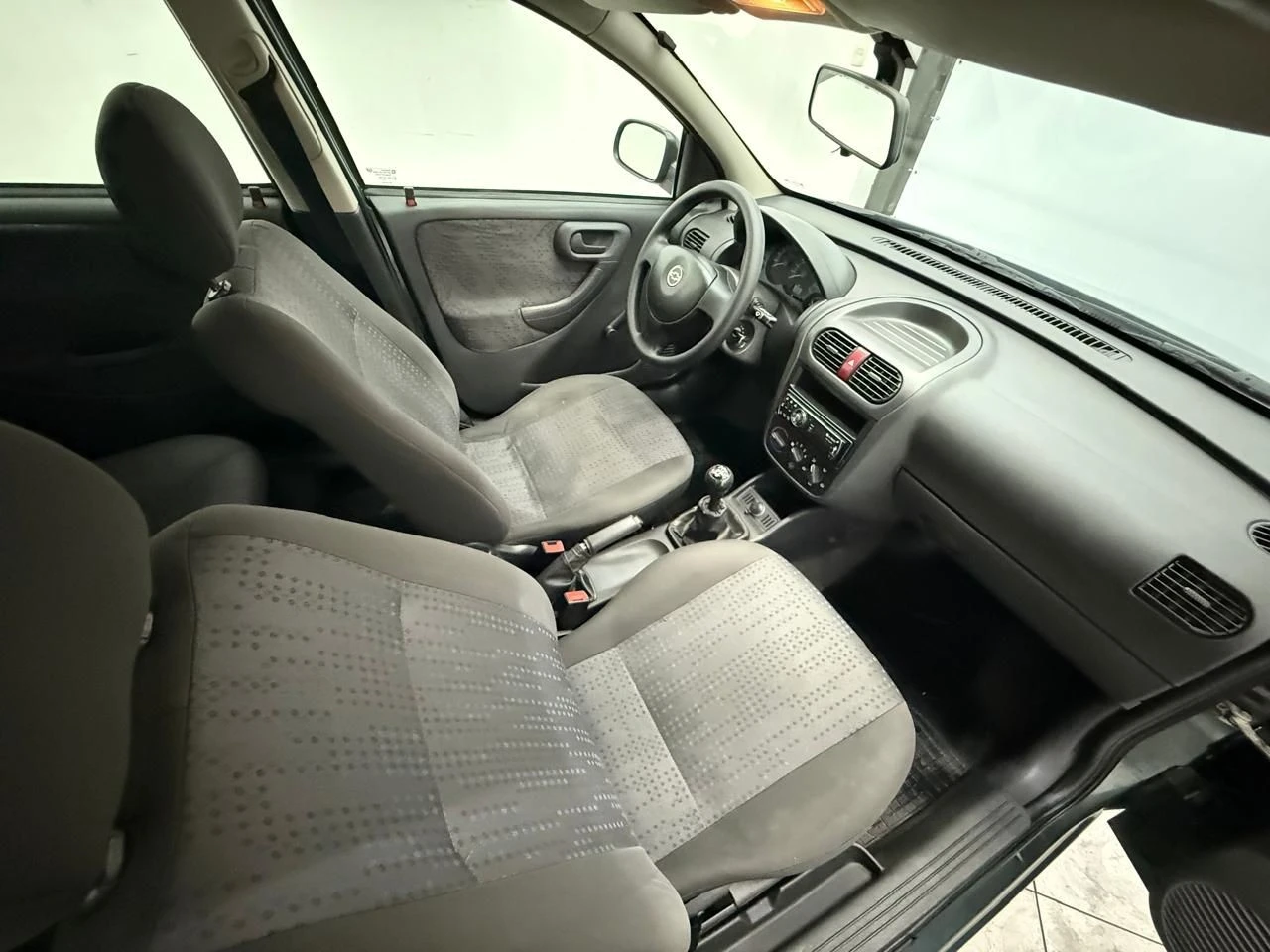 CHEVROLET CORSA