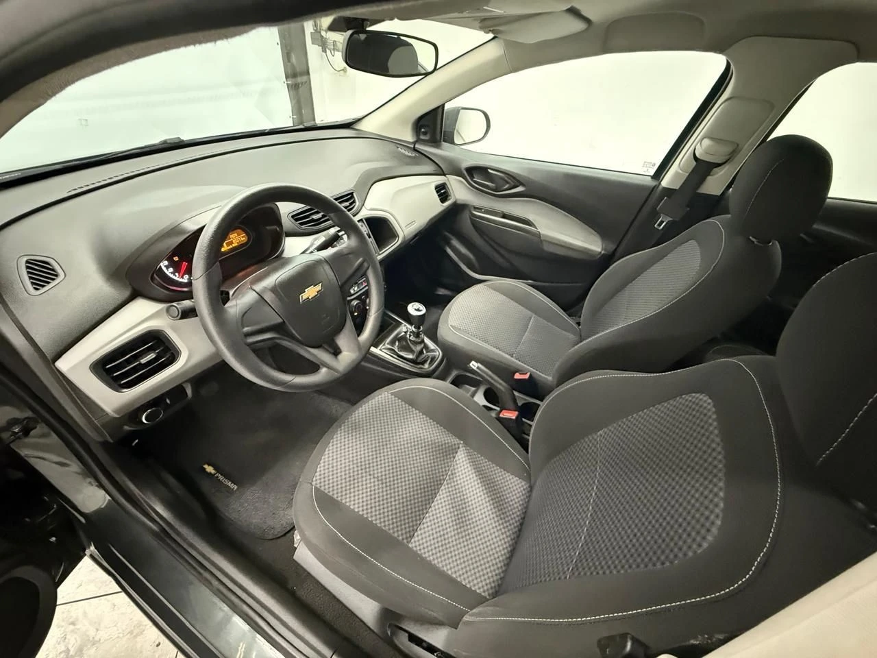 CHEVROLET PRISMA