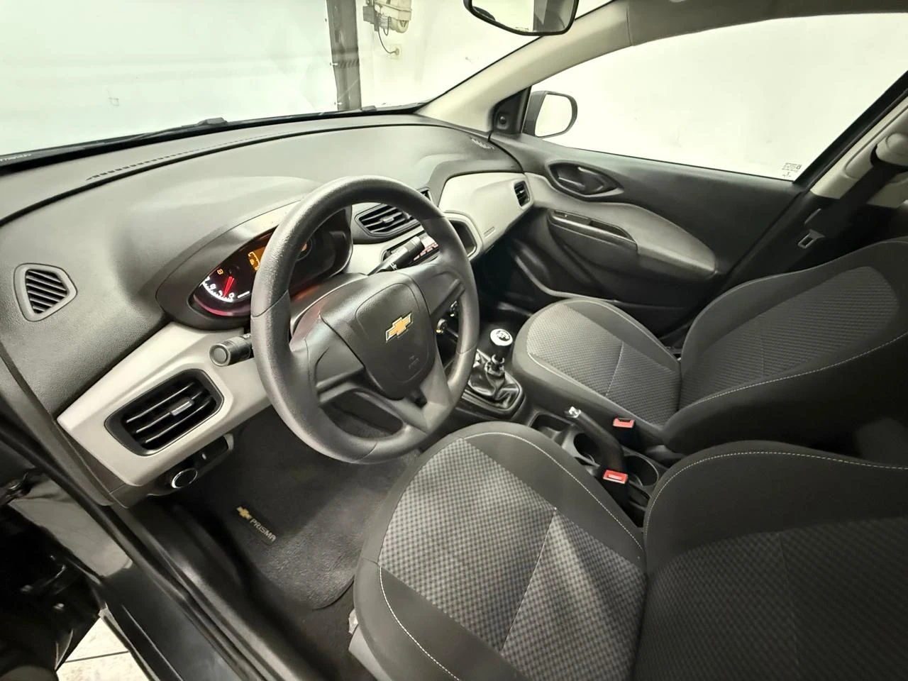 CHEVROLET PRISMA