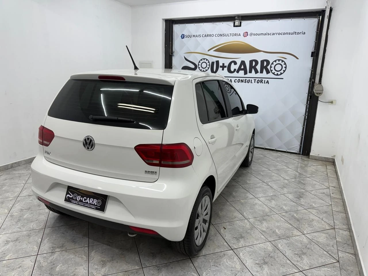 VOLKSWAGEN FOX