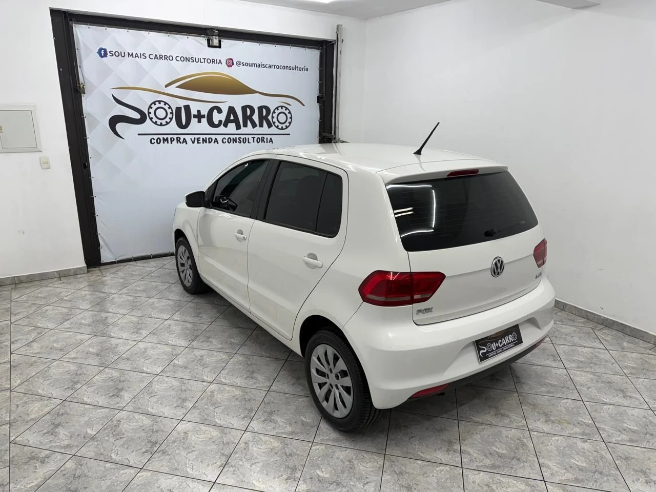 VOLKSWAGEN FOX