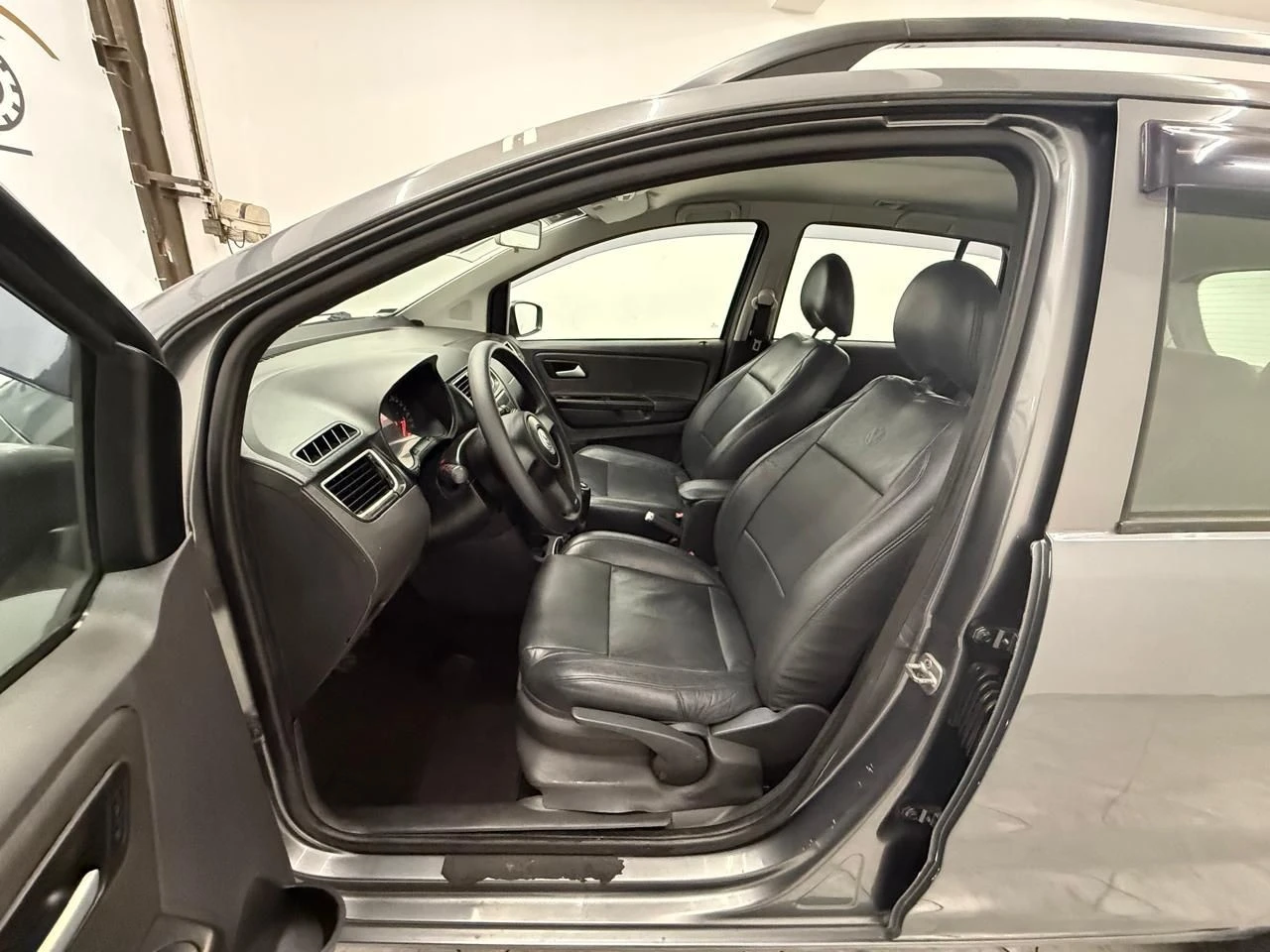VOLKSWAGEN SPACEFOX