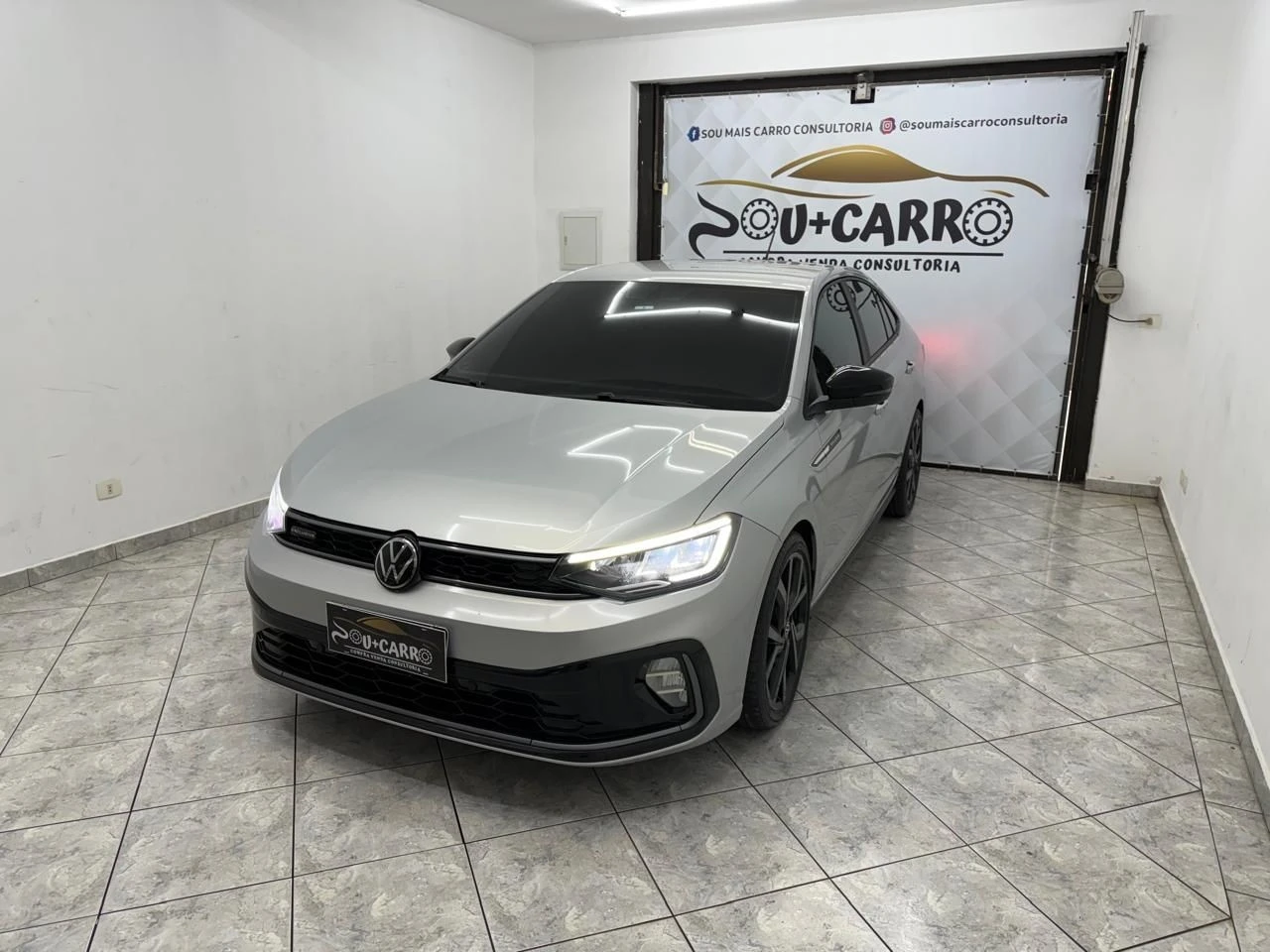 VOLKSWAGEN VIRTUS