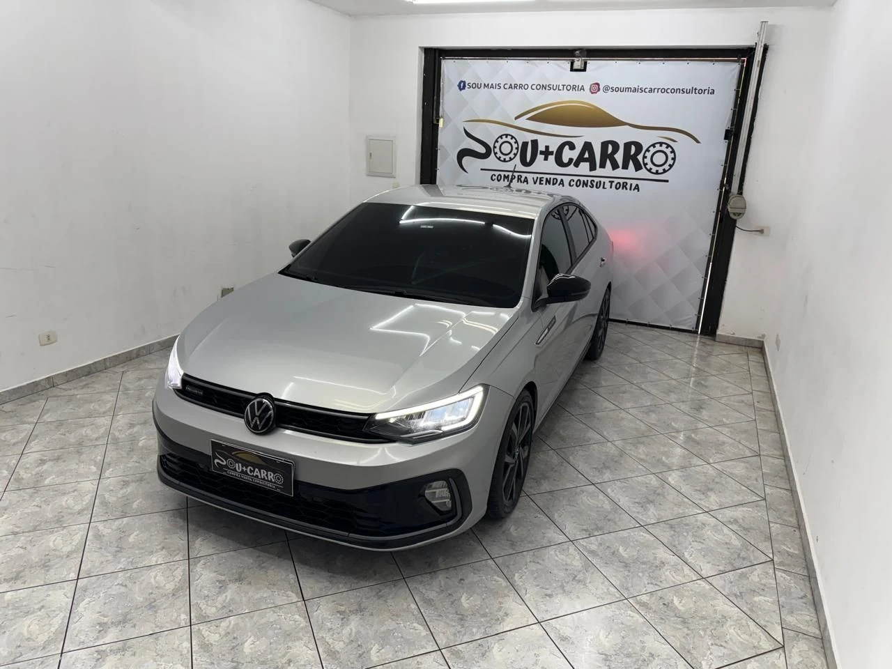 VOLKSWAGEN VIRTUS
