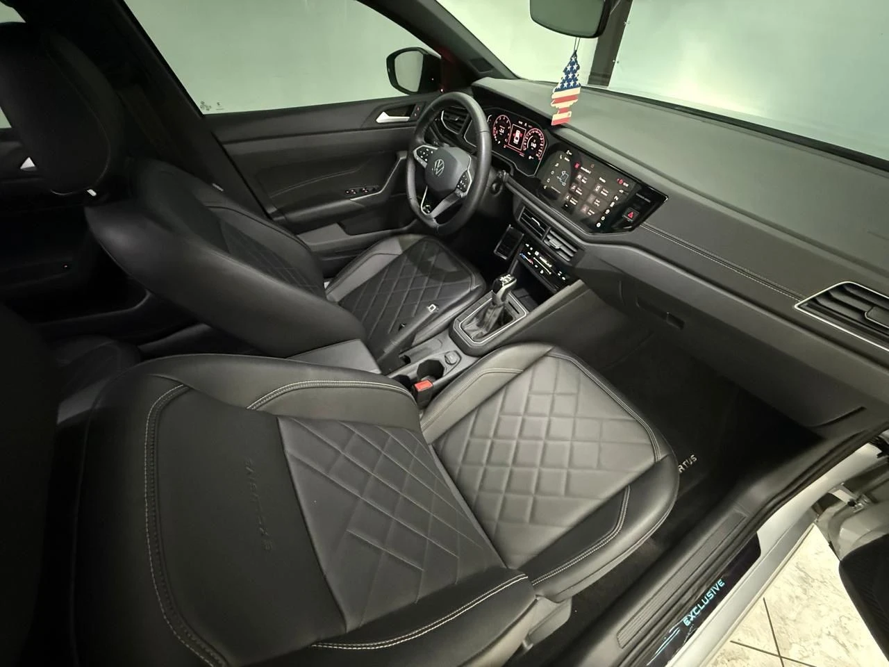 VOLKSWAGEN VIRTUS