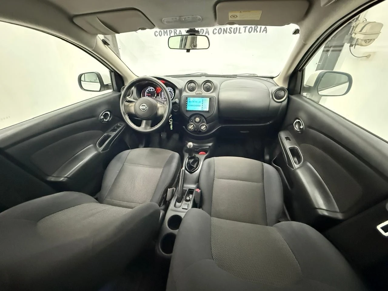 NISSAN VERSA