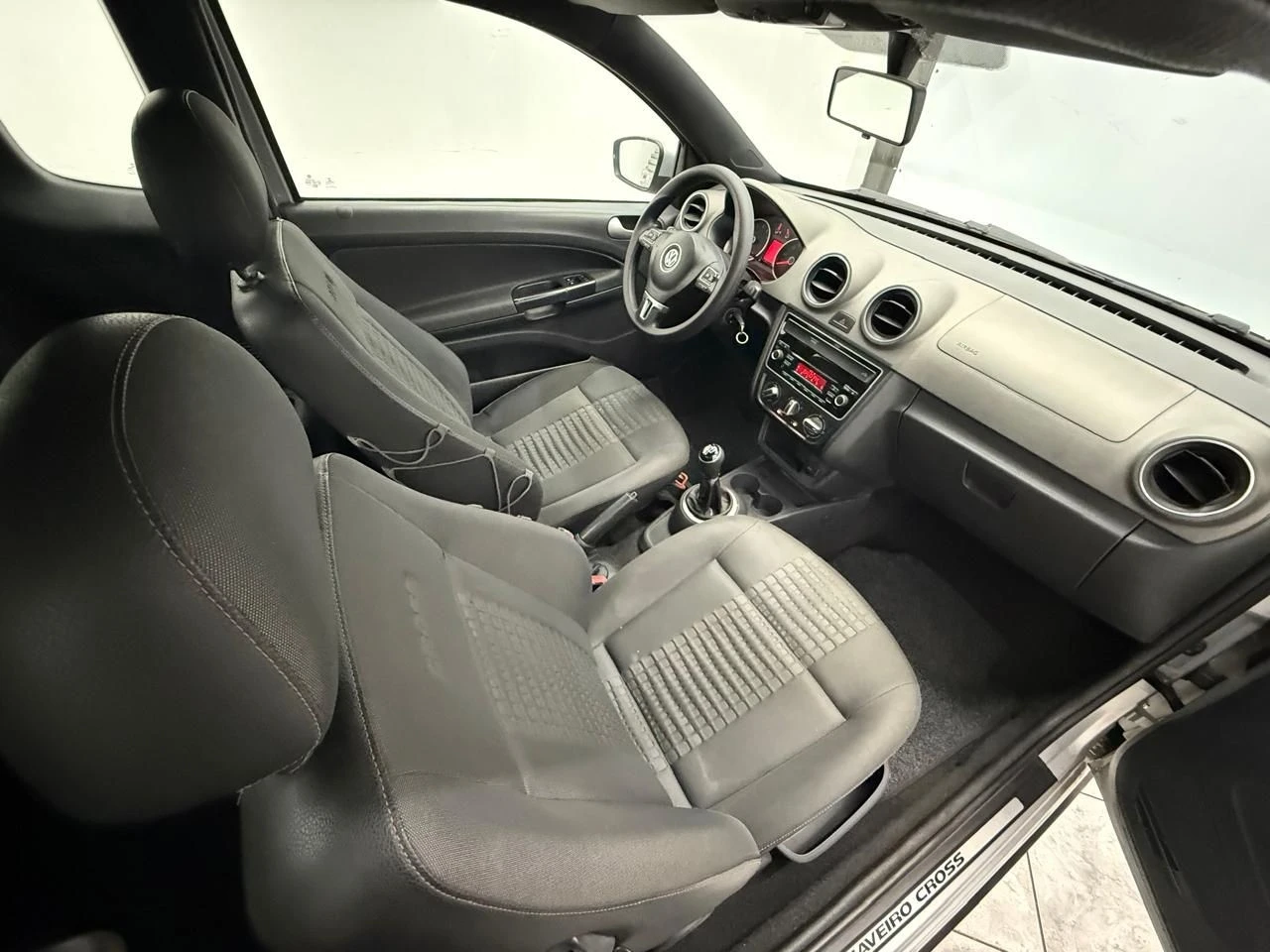 VOLKSWAGEN SAVEIRO