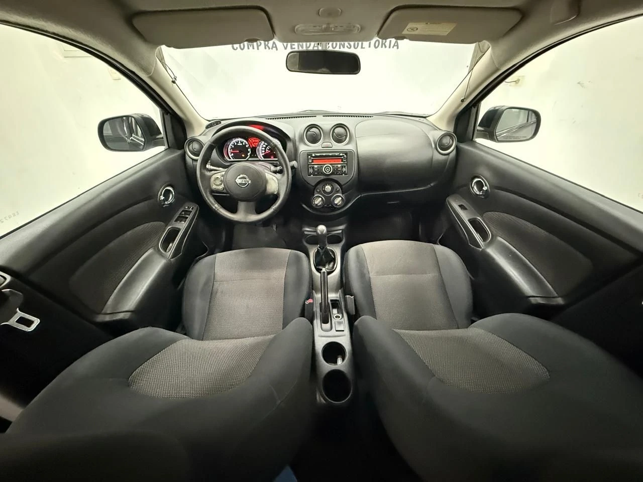 NISSAN VERSA