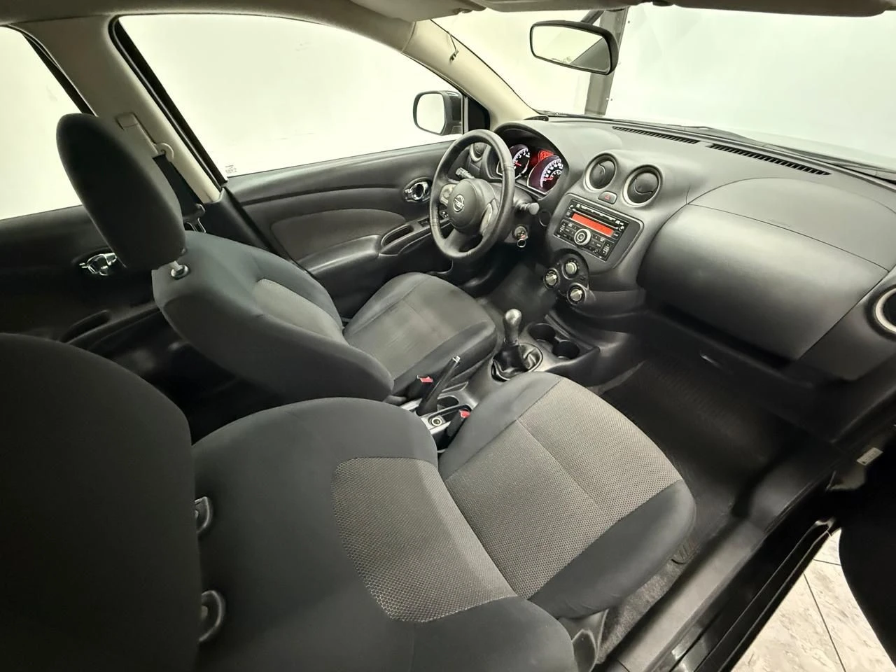 NISSAN VERSA