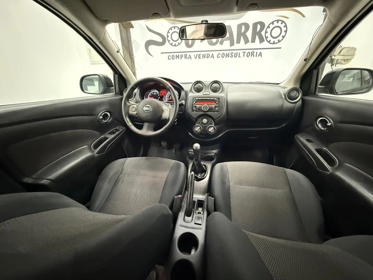 NISSAN VERSA