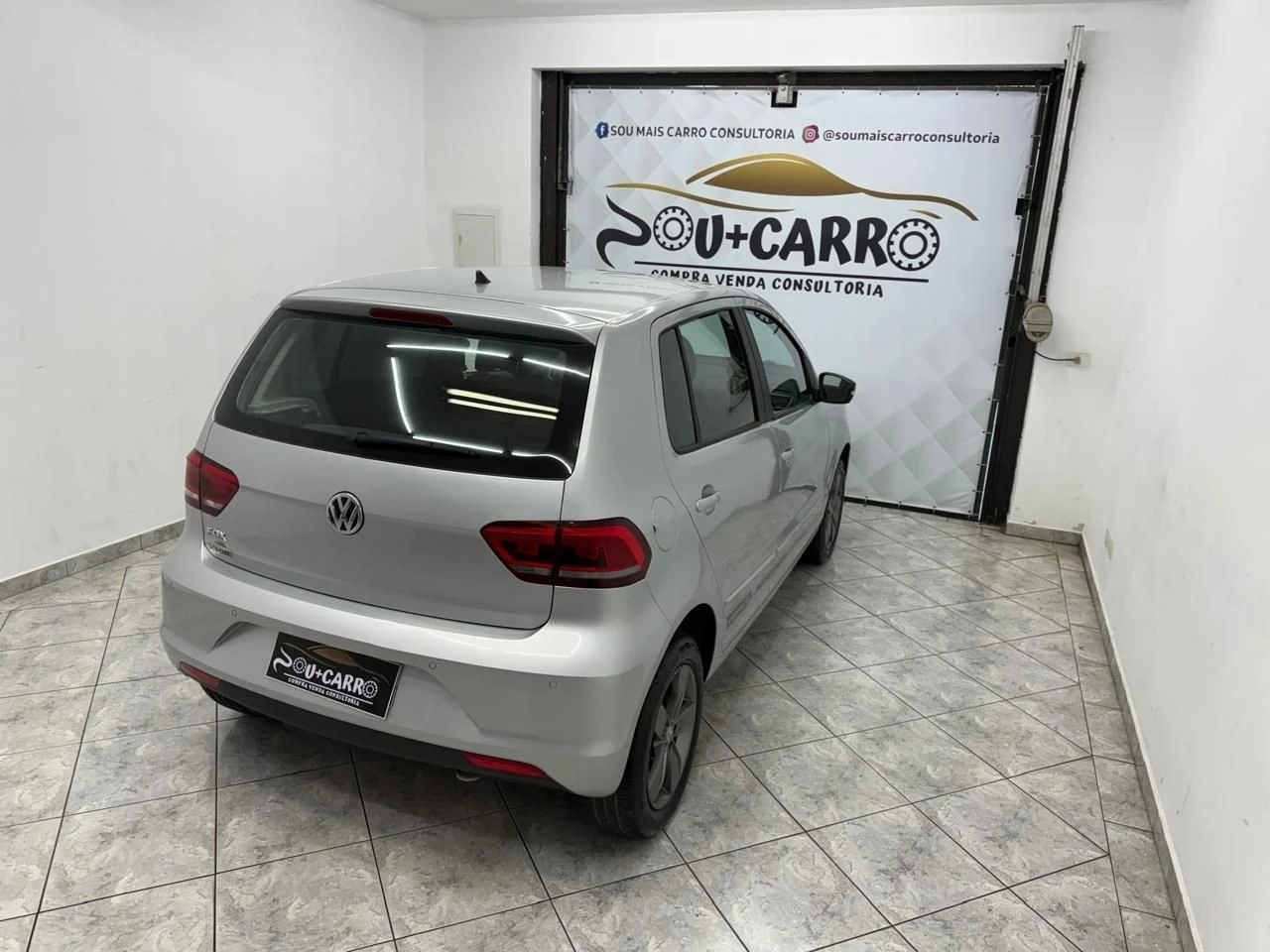 VOLKSWAGEN FOX