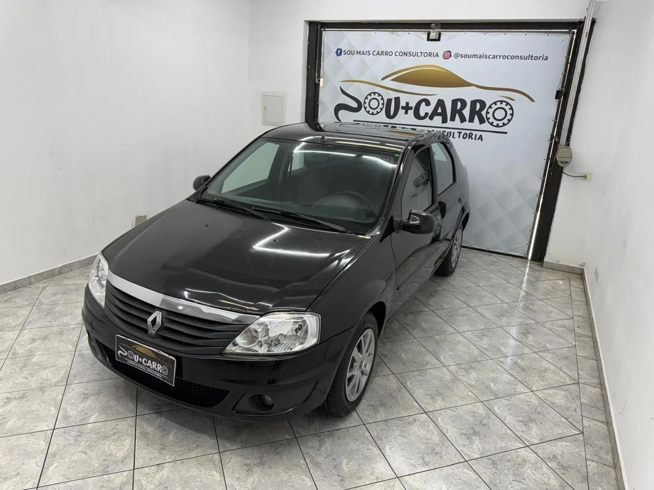 RENAULT LOGAN