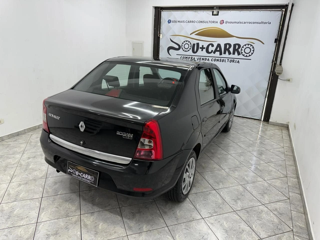 RENAULT LOGAN
