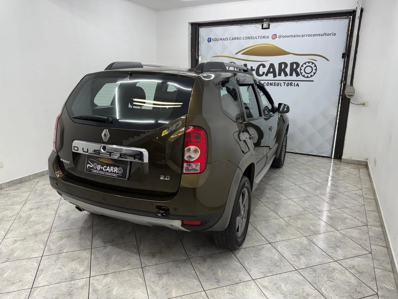 RENAULT DUSTER