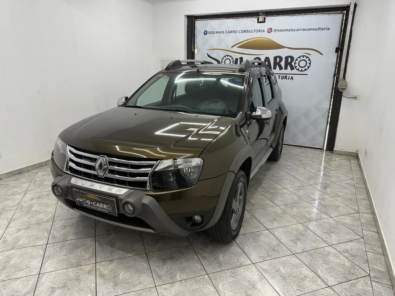 RENAULT DUSTER