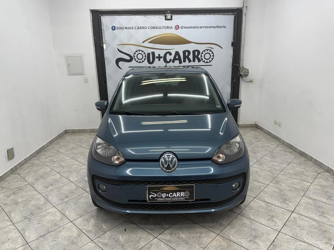 VOLKSWAGEN UP