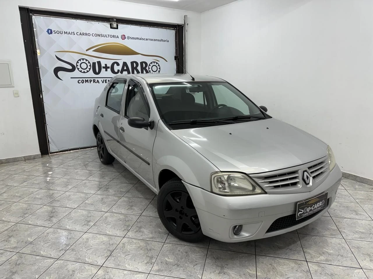RENAULT LOGAN