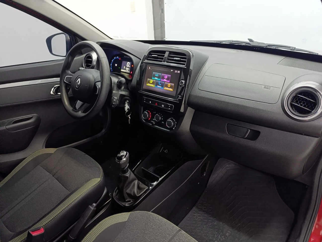 RENAULT KWID