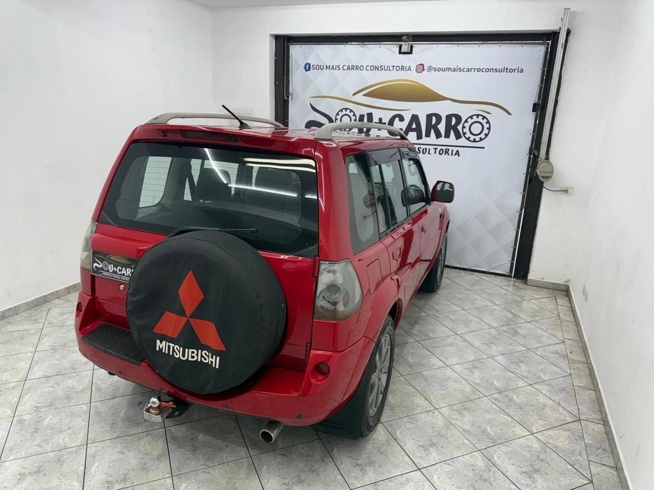 MITSUBISHI PAJERO TR4