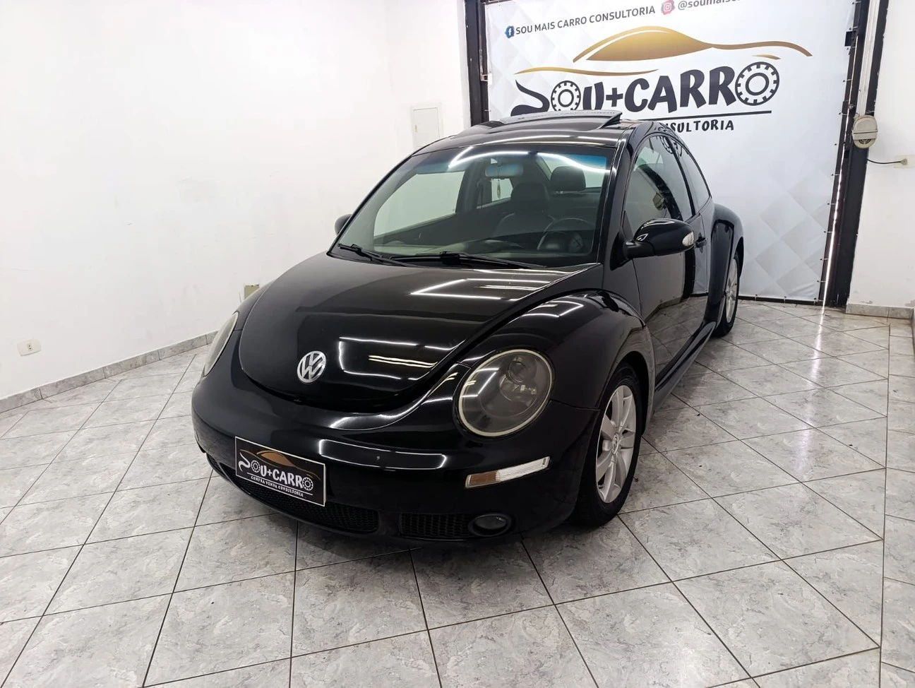 VOLKSWAGEN NEW BEETLE