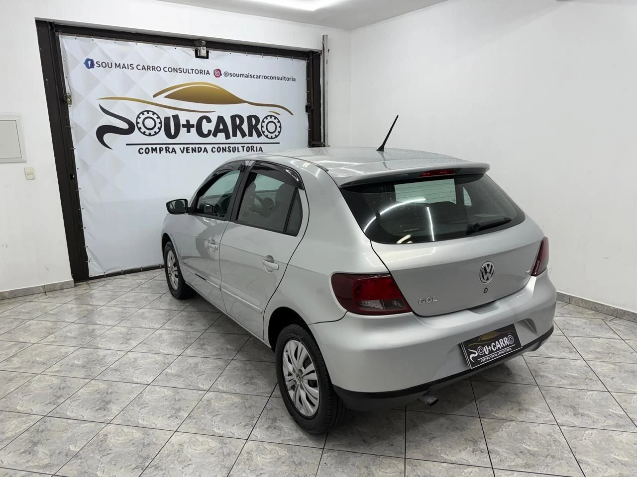 VOLKSWAGEN GOL