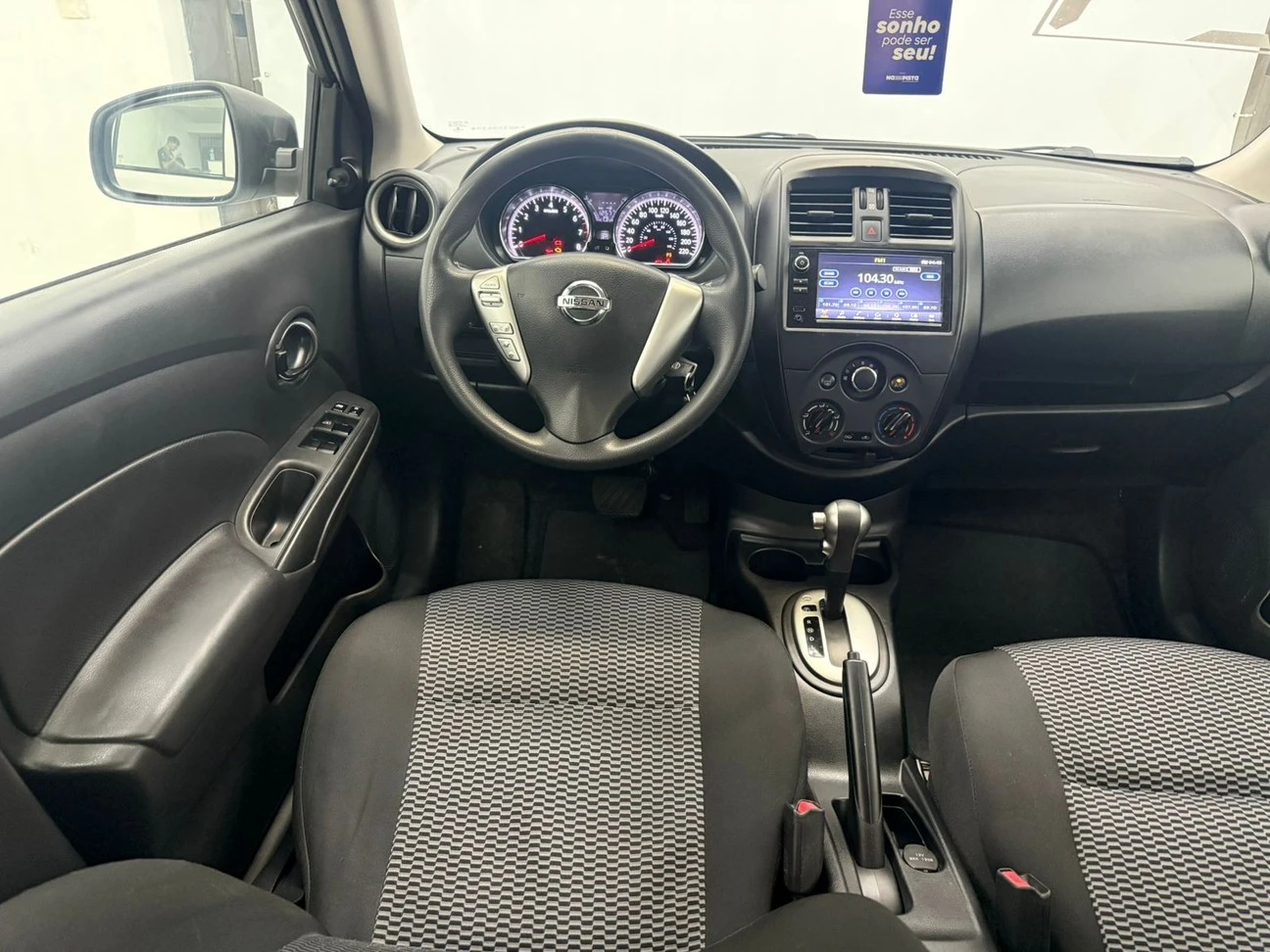 NISSAN VERSA