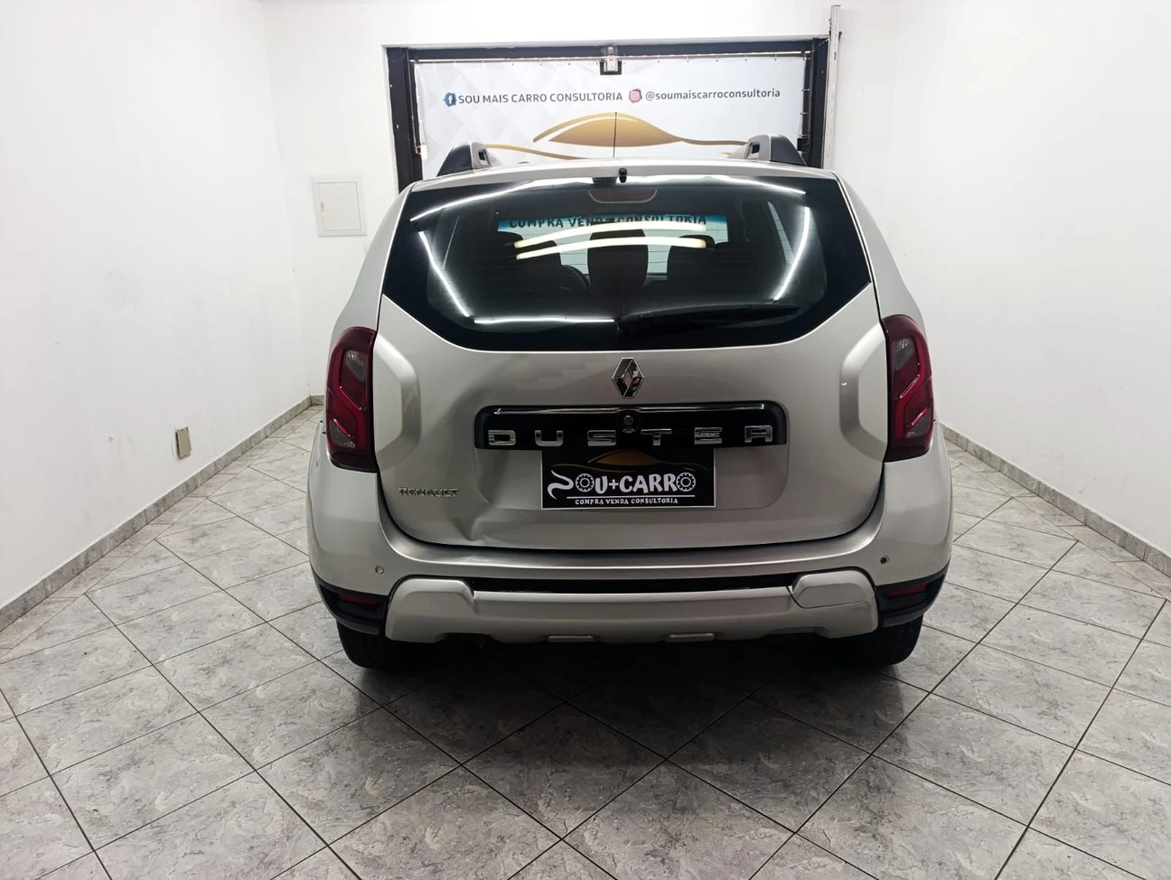 RENAULT DUSTER