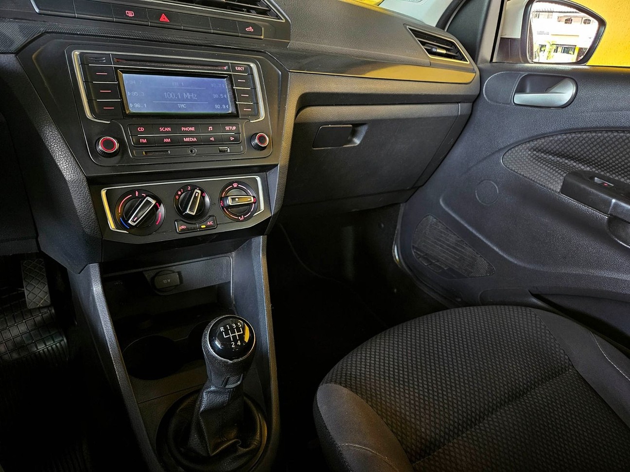VOLKSWAGEN SAVEIRO