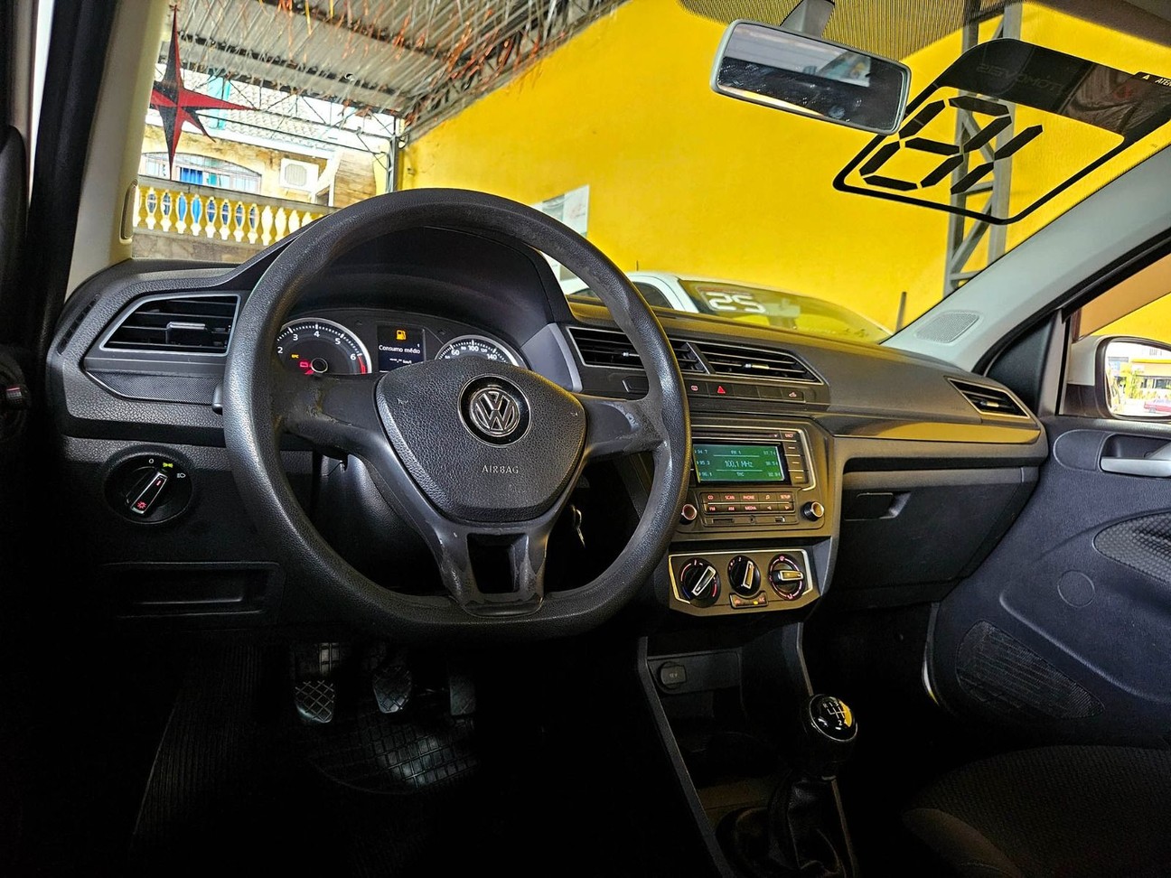 VOLKSWAGEN SAVEIRO