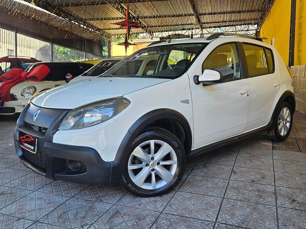 RENAULT SANDERO