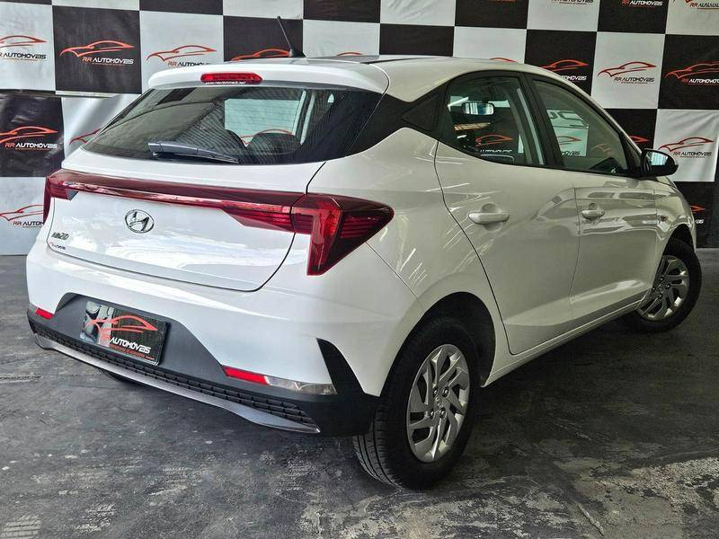 HYUNDAI HB20