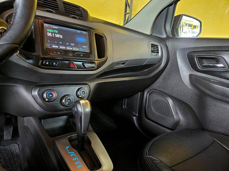 CHEVROLET SPIN