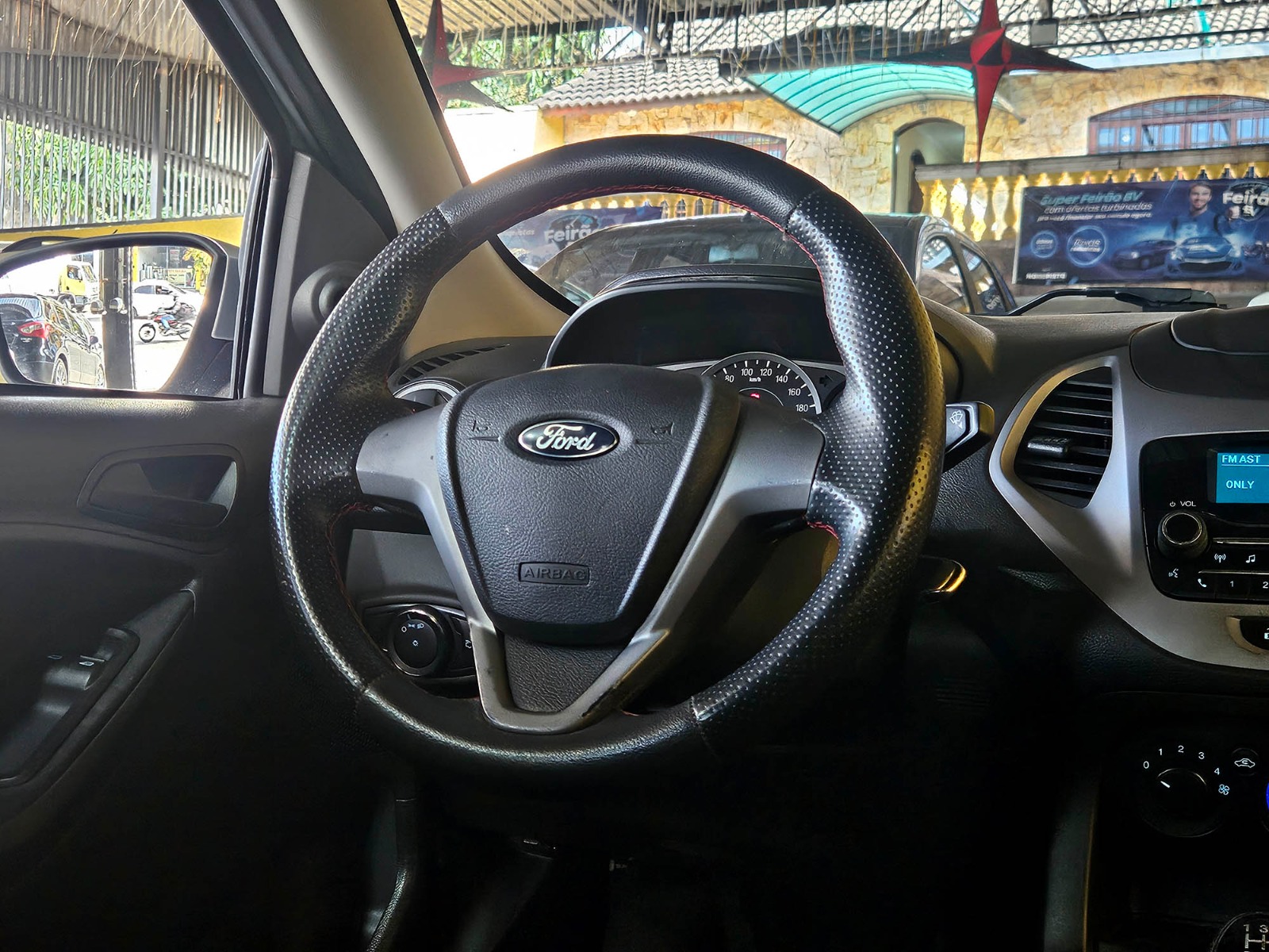 FORD KA