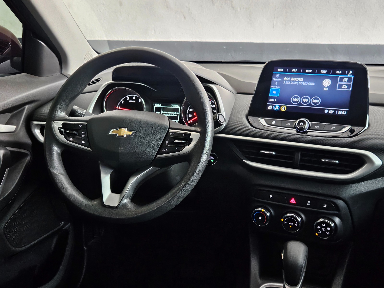 CHEVROLET TRACKER
