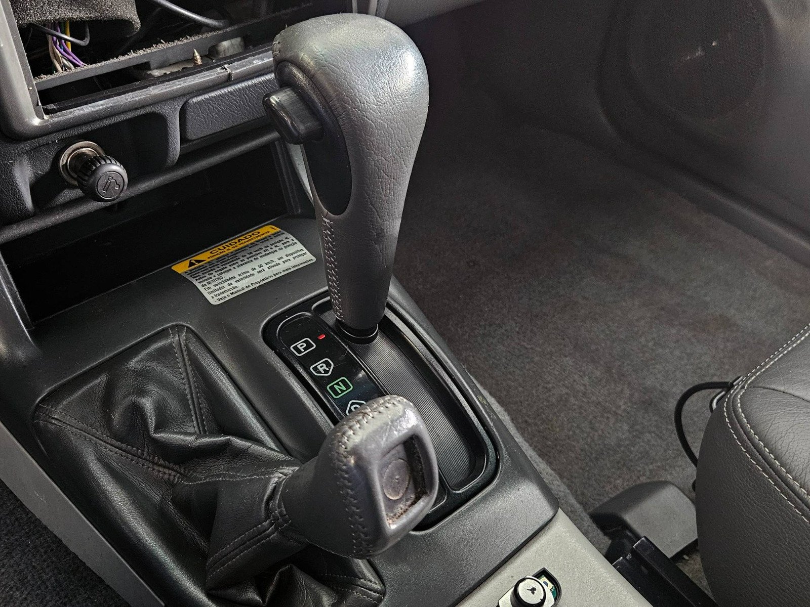 MITSUBISHI PAJERO SPORT