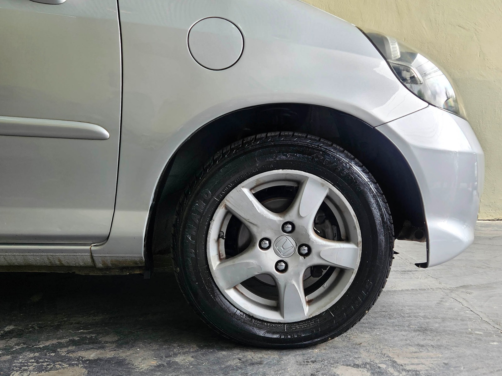HONDA FIT