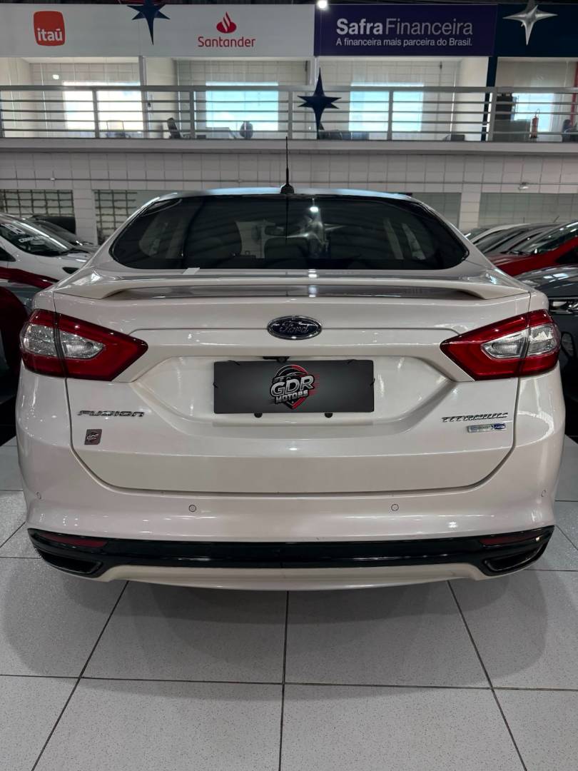 FORD FUSION