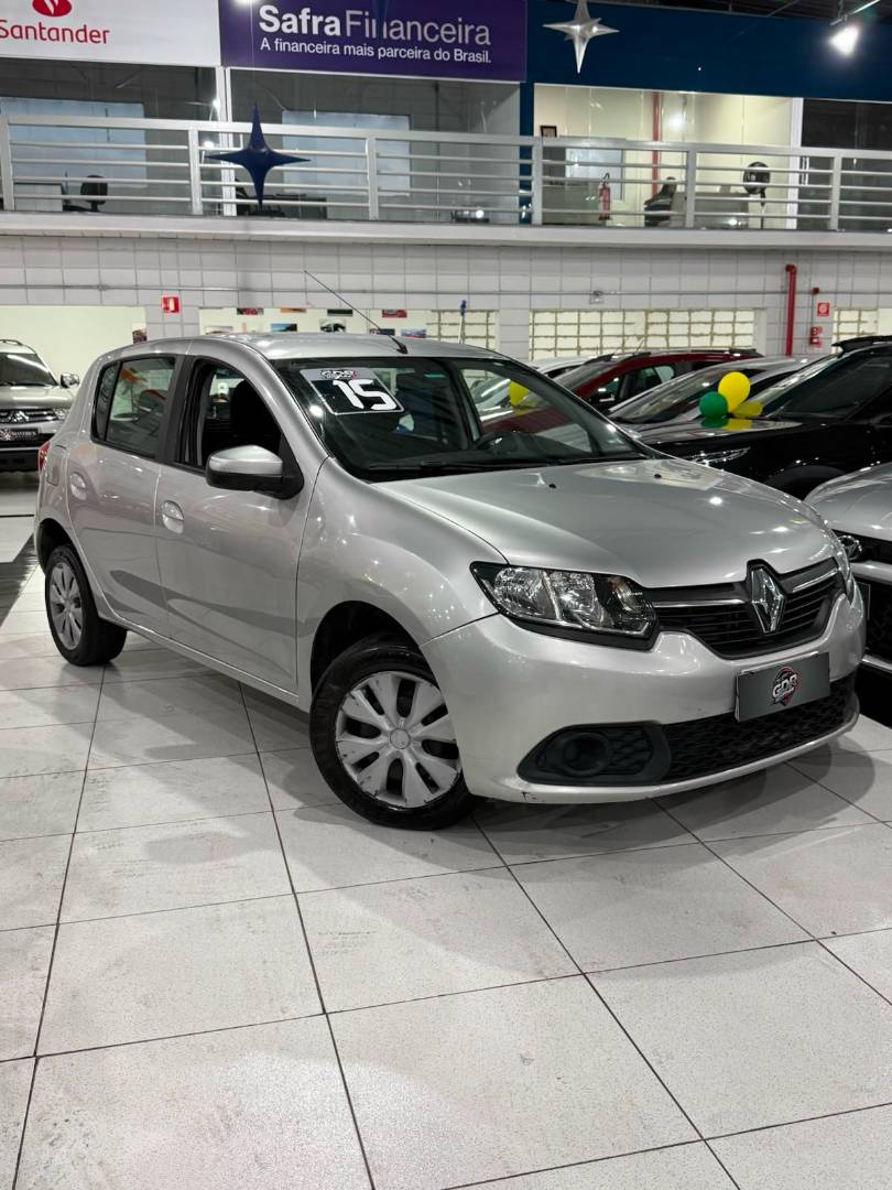 RENAULT SANDERO