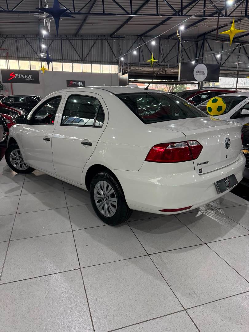 VOLKSWAGEN VOYAGE