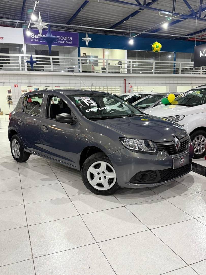 RENAULT SANDERO