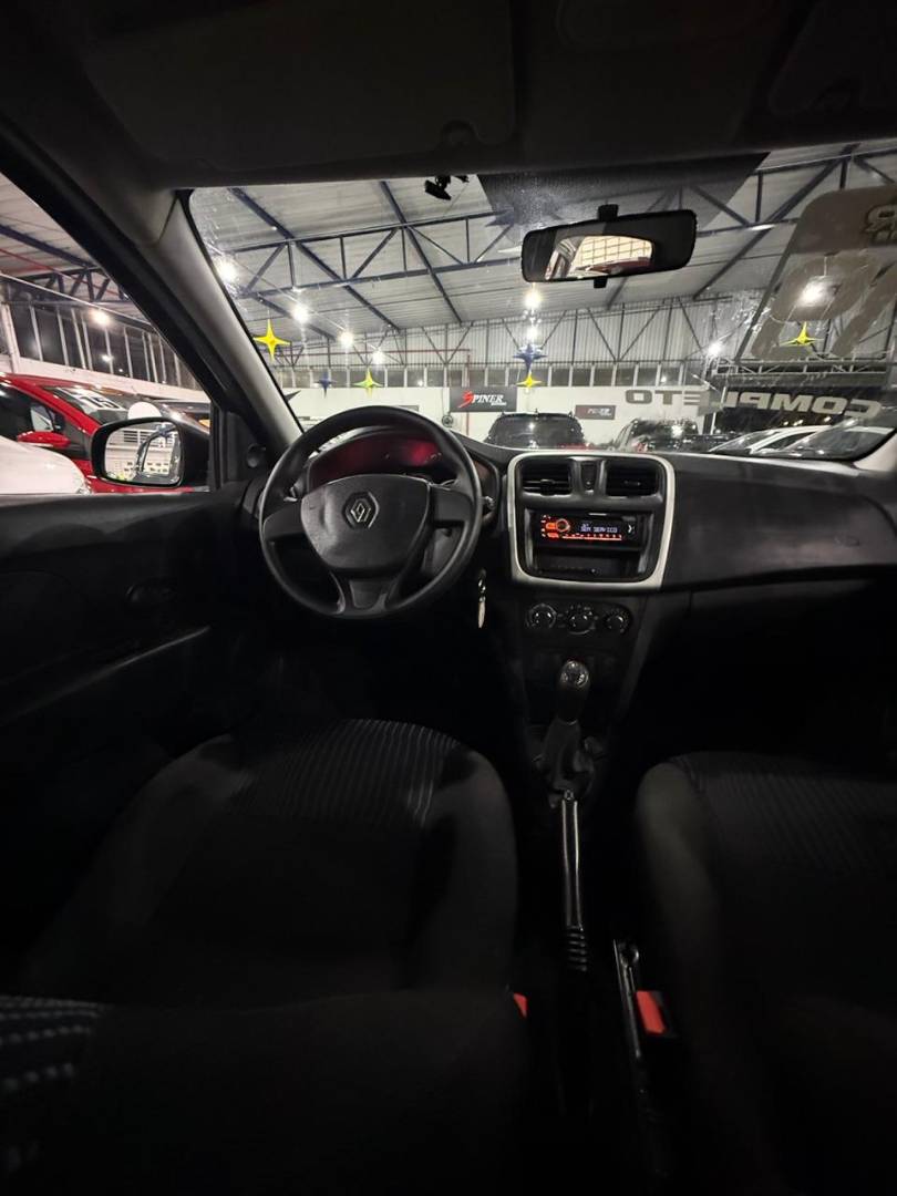 RENAULT SANDERO