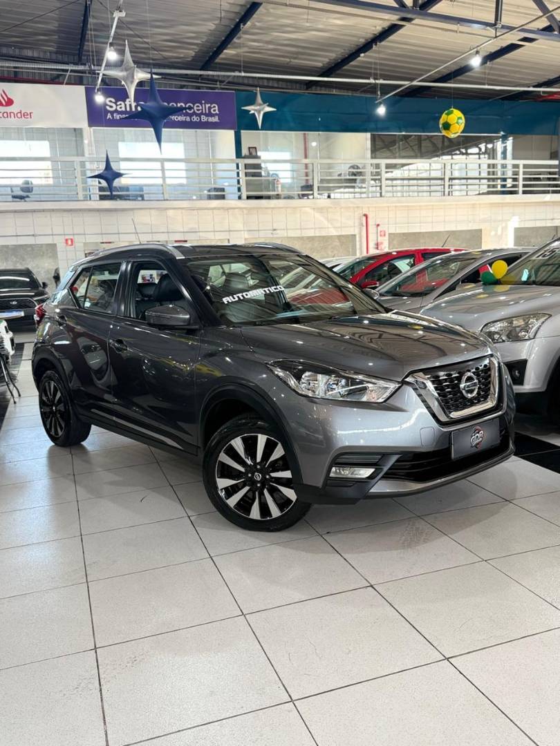 NISSAN KICKS