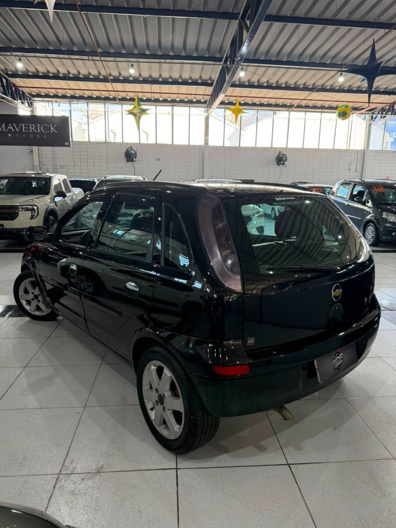 CHEVROLET CORSA